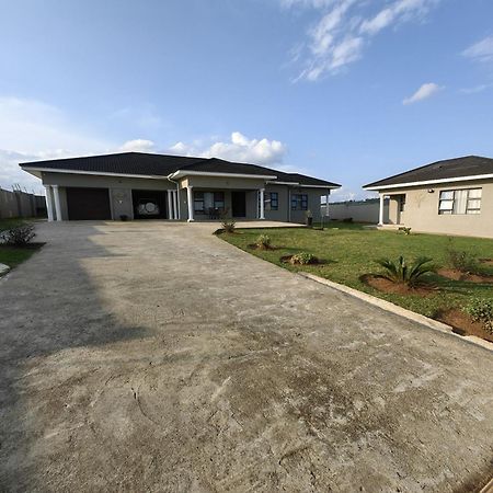 Elegant Guest House Matsapha Exterior photo